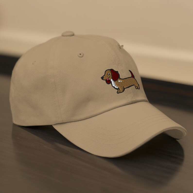 Dachshund Lover Baseball Cap Cute Wiener Dog Logo Hat, Fashionable Pet