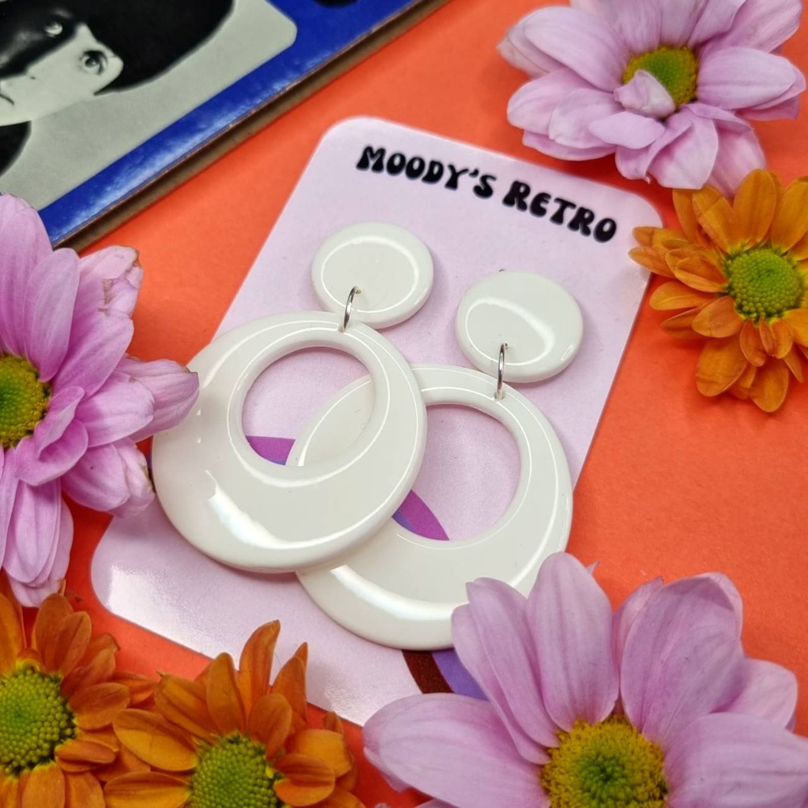 VINTAGE MOD HOOPS // 60's Fashion Earrings White Clay - Etsy UK