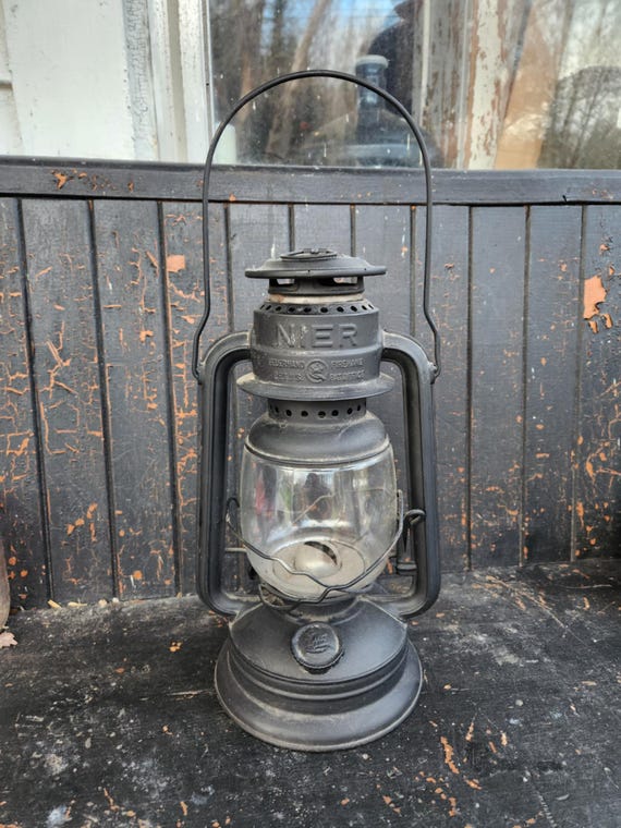 Vintage Nier Feuerhand 260 Kerosene Lantern With Original Globe - Etsy