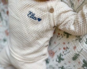 Customizable unisex baby set