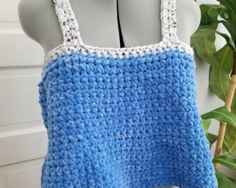 helderblauwe grof gehaakte fluwelen tanktop