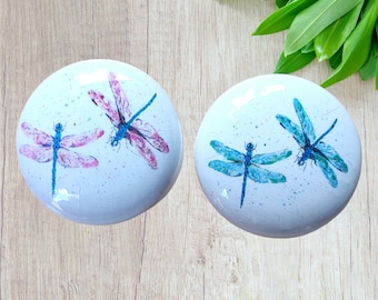 Gałki do szuflad Dragonfly: różowe lub niebieskie, ręcznie robione uchwyty meblowe