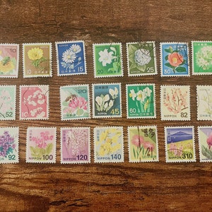 Spedizione gratuita, 12 francobolli usati con fiori giapponesi, francobolli vintage, carta per scrapbooking, articoli per l'artigianato, diario di scarto