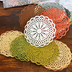 Die Cut Special Paper Doilies, Multi-colorido Papel Renda Pad Enfeite Para Junk Journal Scrapbook Colagem Fazendo Cartão Projetos de Artesanato DIY