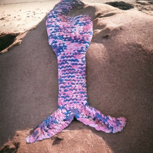 Chunky Knit Mermaid Sleeping Bag Blanket
