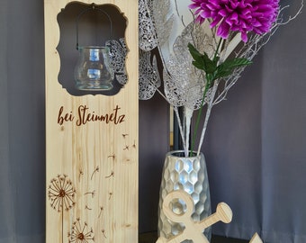 Holzaufsteller,  Holz Deko Schild  Holzschild Eingangsschild mit Leuchtglas oder Solarlampe, Lilien Willkommen bei den...