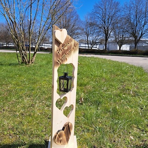 Holzaufsteller, Holz Deko Schild Ostern Holzschild Eingangsschild mit Deko Laterne Herzlich willkommen geflammt Bild 3