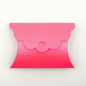 CAJA de almohada SVG - Caja de regalo - Archivo cortado / No se requiere pegado - Archivo digital