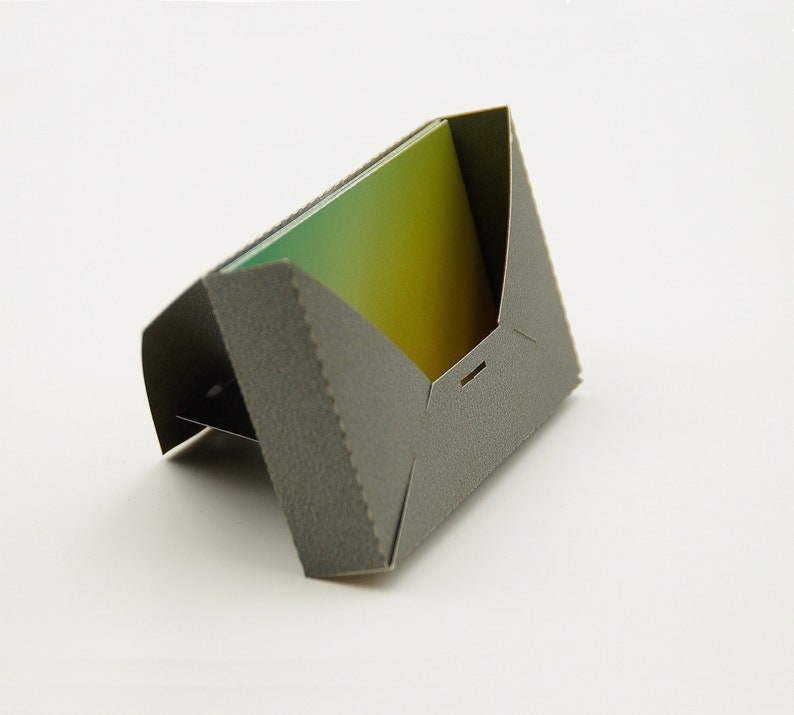 SVG Cutting File Box for Business Cards / Business Card Holder No Glue