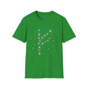 T-shirt med stjärnspår | Silverfärgad stjärnkonstellation med grafik
