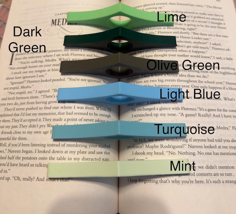 Bookmark Holder, Bookish Merch, Book Shelf Decor Bild 4