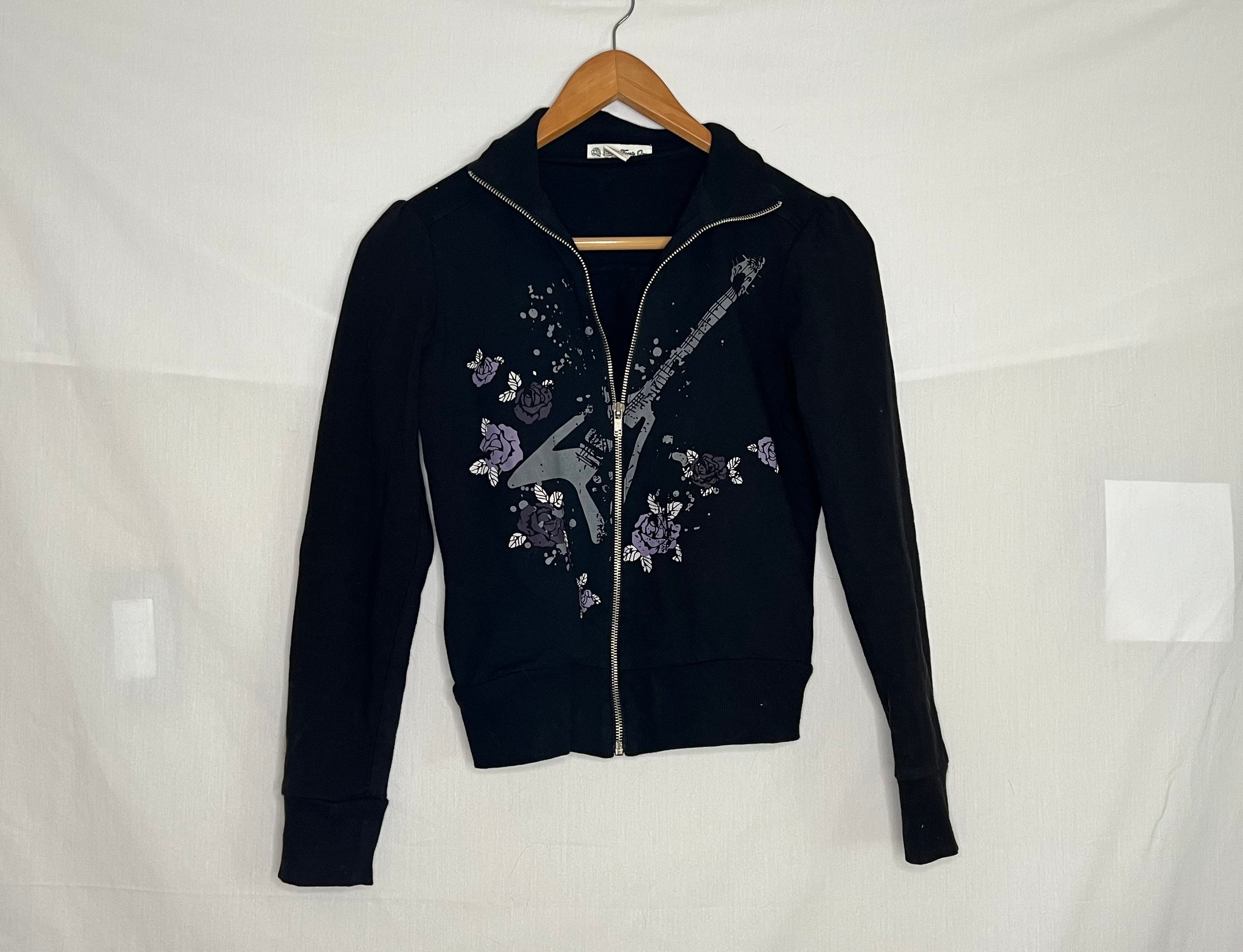 Vintage Y2K Forever 21 Lightweight Sweatshirt W/ Guitar and