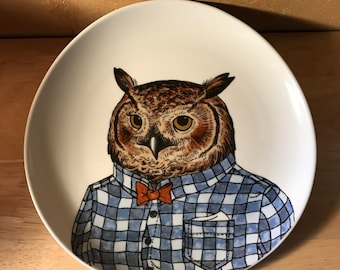 Rachel Kozlowski RETIRED Flannel Owl plate Holiday Edition Animal plates