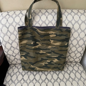 Camouflage tote bag