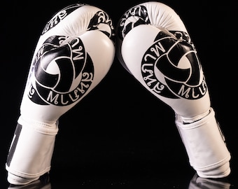 Hand made UNION fighting Muay Thai Gloves
