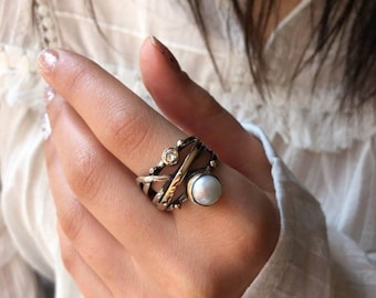 Pearl Ring, Cubic Zircon Ring, Pearl Silver Ring, Silver Ring, Pearl Gemstone Ring, 925 Sterling Pearl Ring, Mother of Pearl Ring