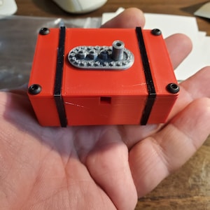 Fuel cell style reciever box
