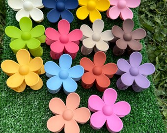 Flower Claw Clips