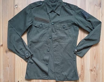 Maglione In Pura Lana Grigio Oversize In Grigio - Foto 7