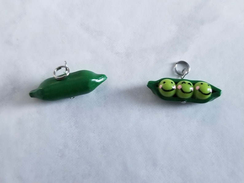 Three Peas in a Pod Charm Handsculpted Handpainted Polymer Clay Love