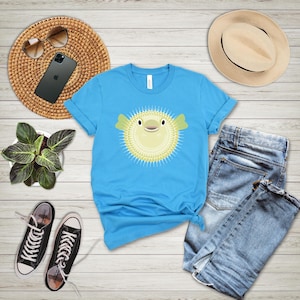 Puffer Fish Tee for Men and Women, Fun Ocean Animal Tee, Beach Lover Gift, Cute Sea Creature Tee, Marine Life shirt for casual wear.