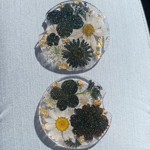 Pressed Flower Car Coasters, Set of 2, Floral Car Coasters, Car Coasters, Black Car Accessories, Flower Car Coasters, Flower Car Decor, Fall