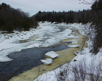 Frozen Sandy River, Condado de Franklin, Maine 2022