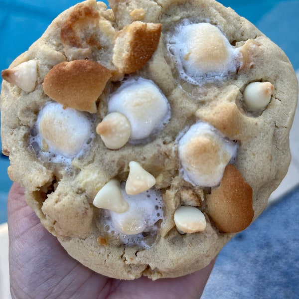 Banana Pudding Cookies, Cookies, Giant Gourmet Cookies