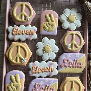 Groovy Birthday Cookies, Two Groovy, Retro Cookies, Peace Sign, Hippie Cookies, Boho cookies, Groovy Cookies