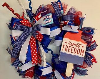 Patriotic front door wreath, red white and blue wreath, July 4th door hanger, ice cream wreath, Memorial Day wreath