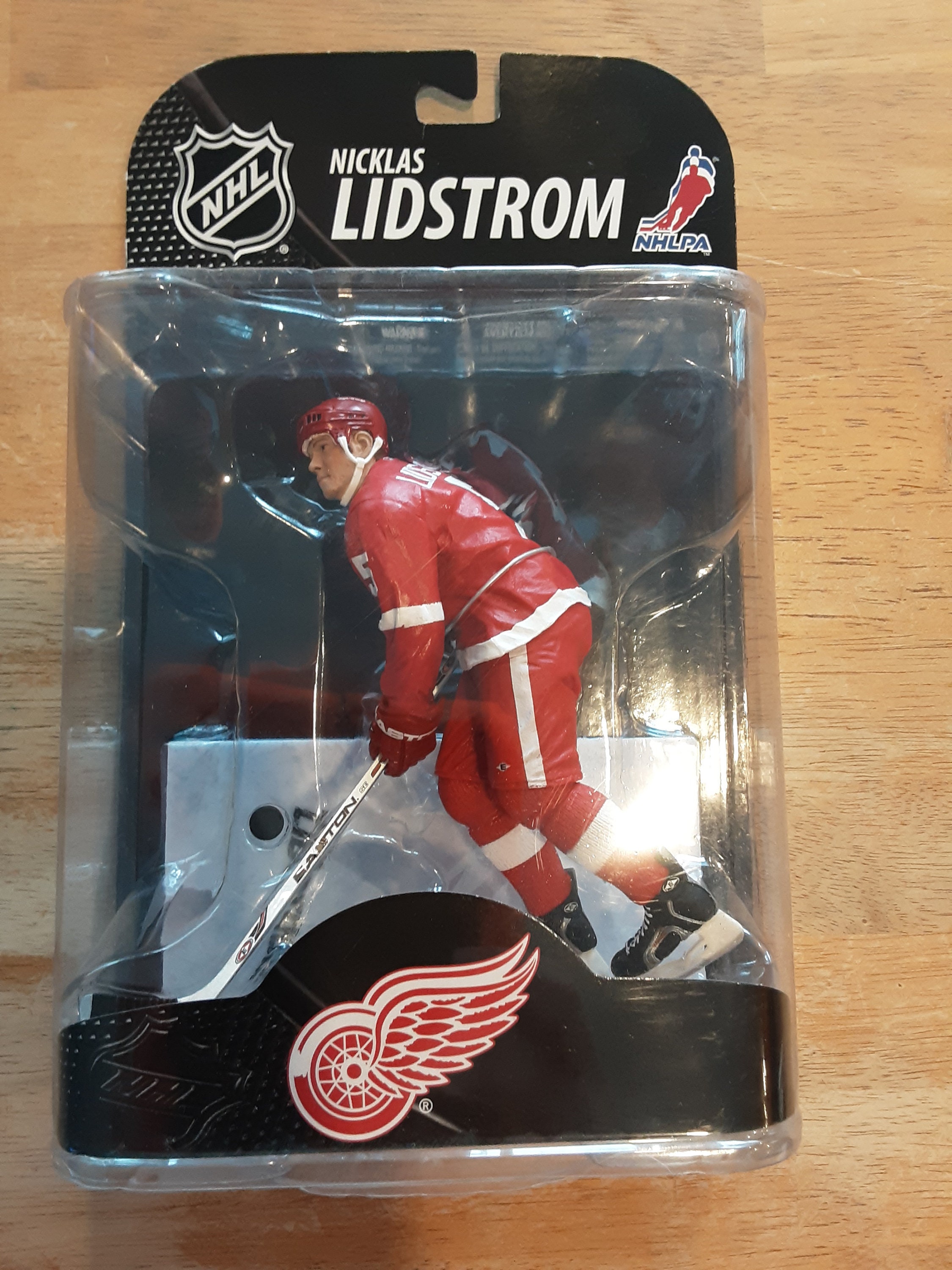 Nicklas Lidstrom Action Detroit Red Wings NHL Hockey Action