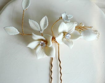 White Porcelain Flowers Hairpin, Porcelain Bridal Hair pin, Bridesmaid Hairpin, Wedding Hair Accessories, White Porcelain Hair Slide