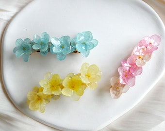 Hårspänne i äkta blommor, hårspänne i torkad hortensia, håraccessoar i pastellblommor, handgjord brudtärnepresent