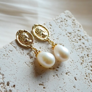 Vintage Woman Head Drop Earrings, Natural Drop Pearl Dangle Earrings, Freshwater Pearl Jewellery, Dainty Pearl Earrings, Hypoallergenic