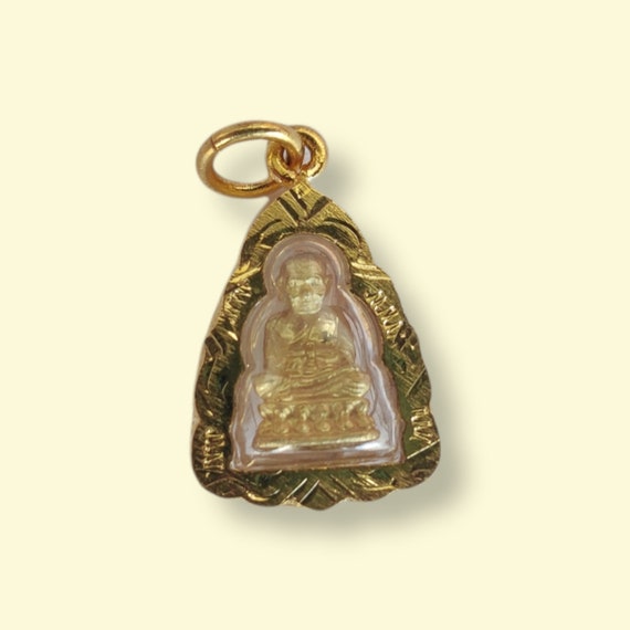 Monk Lp Tuad Buddhist Talisman Magic Blessed Thai Amulet Small Pendant  Necklace Thai Amulet Pendant Amulet Antique Protection Amulet -  Canada