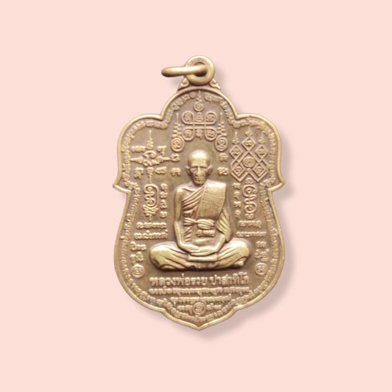 Lp Ruay Thai Amulet Buddha Necklace Pendant Magic Powerful Talisman Pendant  Wealth Attraction Money Prosperity Pendant Power Pendant -  UK