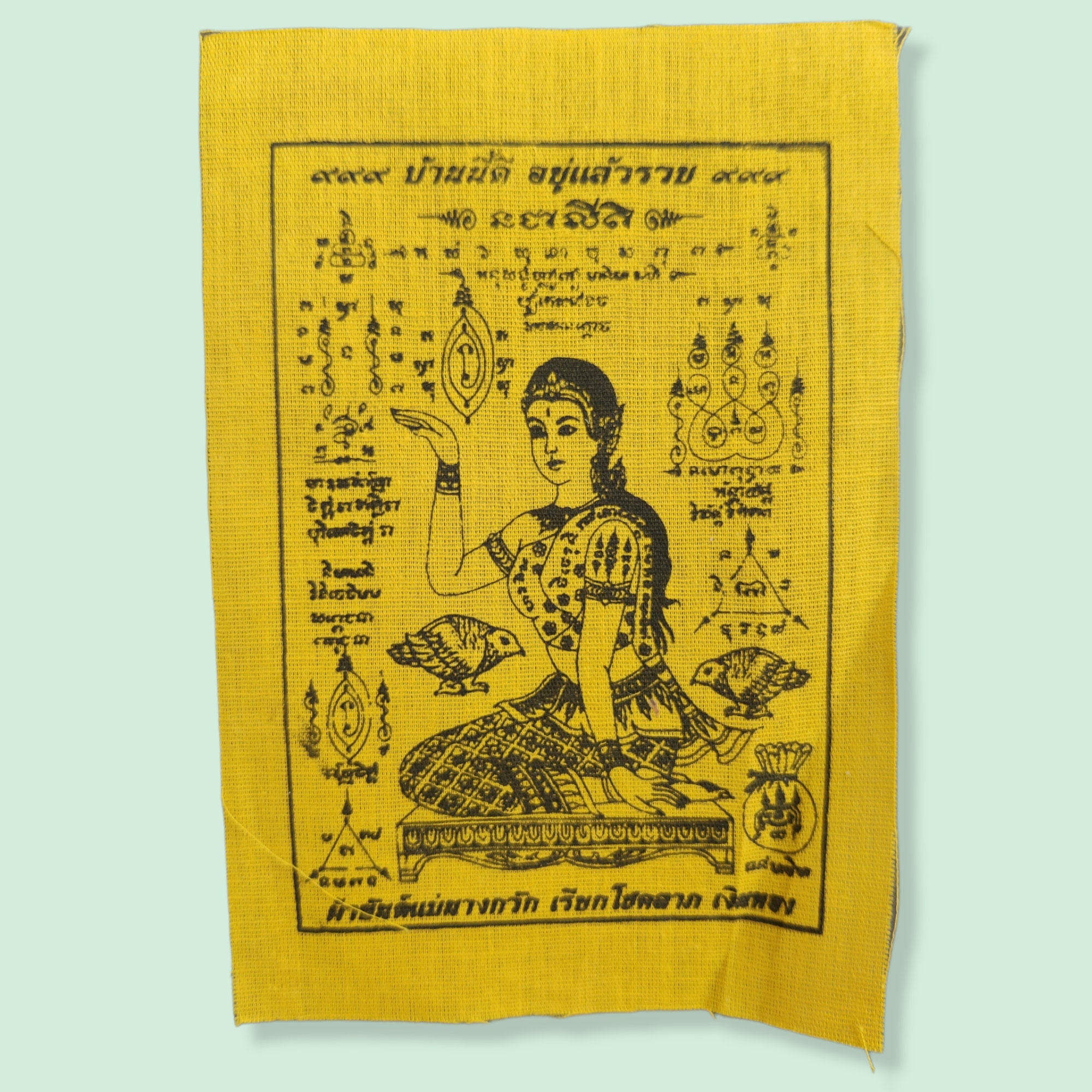Pha Yant Nang Kwak Thai Amulet – Handwoven Yantra Cloth For Wealth, Luck & Protection
