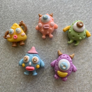 Mini Cartoon Creature Fridge Magnets | 5 Pieces | Colorful Pastel ...