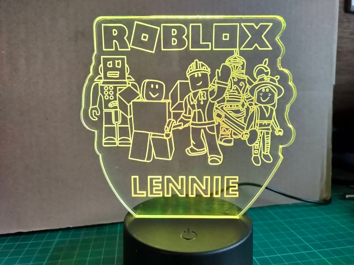 Logo Roblox 3D LED LAMP with base of your choice !
