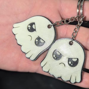 3D Printed Grumpy Ghost Keychain