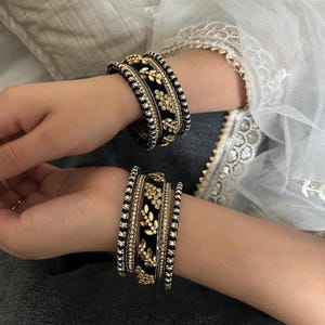 Indian Antique Heavy Black Jewel-Studded Bangles Set/Wedding/Mehendi /Gift/Indian Wedding Return Gift/Bride