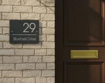 Personalised slate house sign 200 × 150 mm with dividing line – fully weatherproof, supplied with  holes for quick, easy installation.