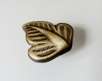 Handmade Leaf Drawer Knob, Furniture Hardware, Antique Brass