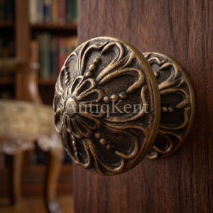 Ornate Antique Brass Door Knob, Victorian Floral Rosette Entry Pull, Sand Cast Solid Brass Handle, Aged Architectural Hardware