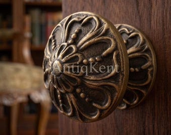 Ornate Antique Brass Door Knob, Victorian Floral Rosette Entry Pull, Sand Cast Solid Brass Handle, Aged Architectural Hardware