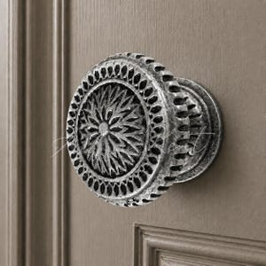 Antique Silver Door Knob, 95mm Floral Rosette Hardware, Distressed Pewter Finish, Heavy Oak Entry, Period Restoration Accent, Historic Decor