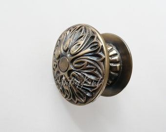 Bouton de porte en laiton massif, poignée ornée vintage, quincaillerie de porte faite main