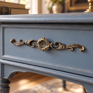 Solid Brass Cabinet Handle with Victorian-Inspired Scrollwork, Sand Cast Drawer Grip for Dressers, Cupboards and Classic Furniture