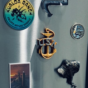 Navy Chief Heritage Anchor magnet.