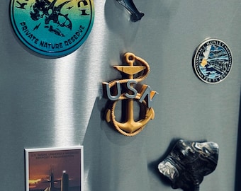 Navy Chief Heritage Anchor magnet.